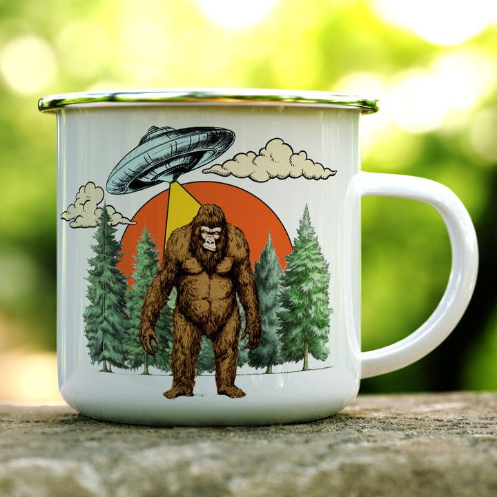 Bigfoot UFO Camp Mug - Loftipop